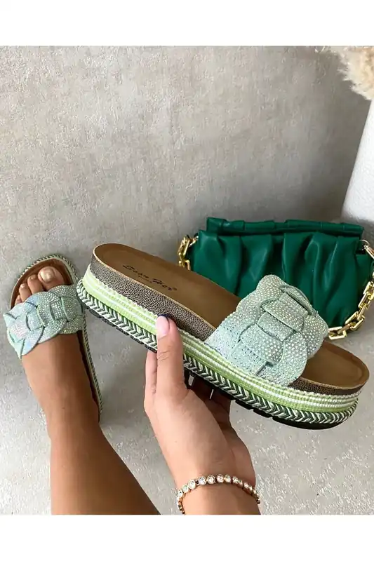 Erin Open Toe Embellished Strap Slide Platform Sandals - IKRUSH