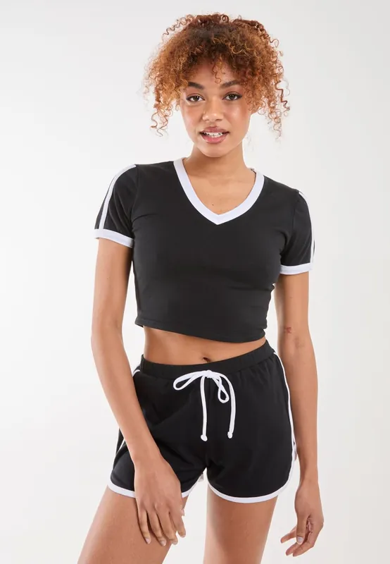 Contrast Piping Cropped T-Shirt