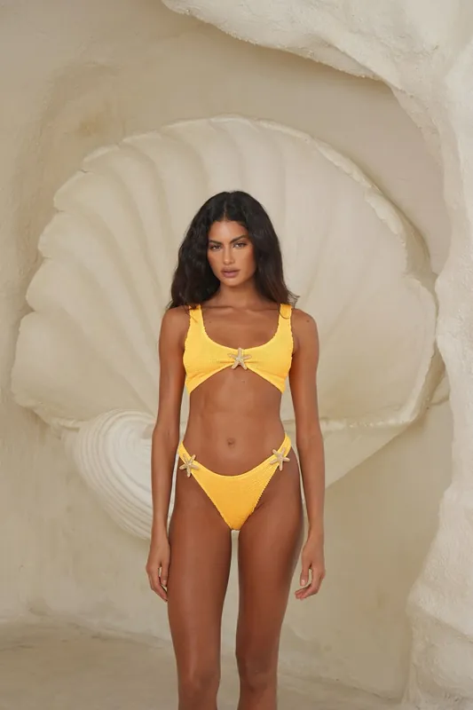 Baylys Scrunch Knot Bikini Top - Moda Minx