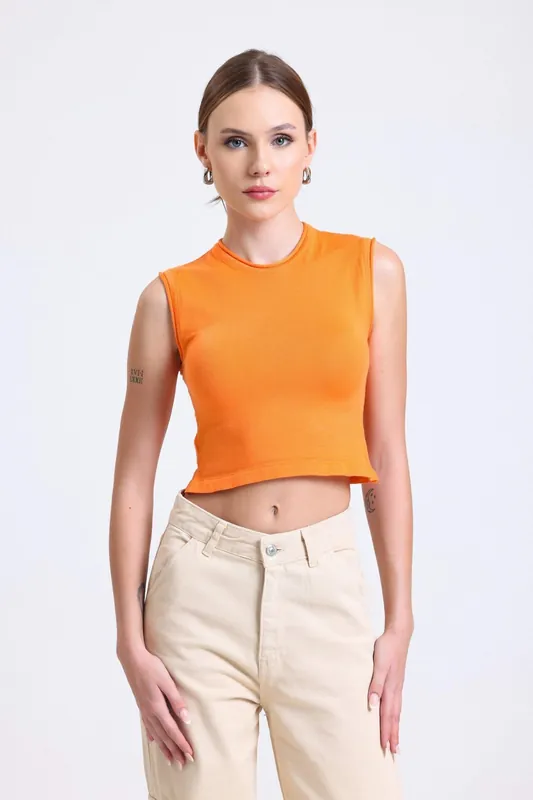 Round Neck Knitted Ribbed Crop Top with a Neck Detail - Hiccup