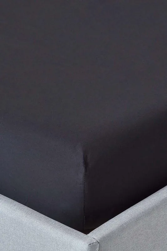 Egyptian Cotton Deep Fitted Sheet 18 inch 200 Thread Count - Homescapes