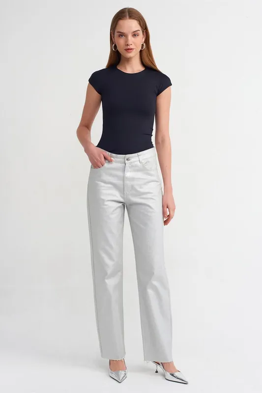 Women's Slim Fit Crew Neck T-Shirt