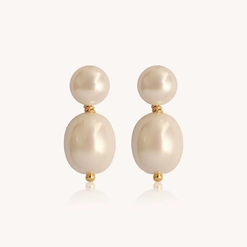 Robyn Pearl Drop Earrings - Realta