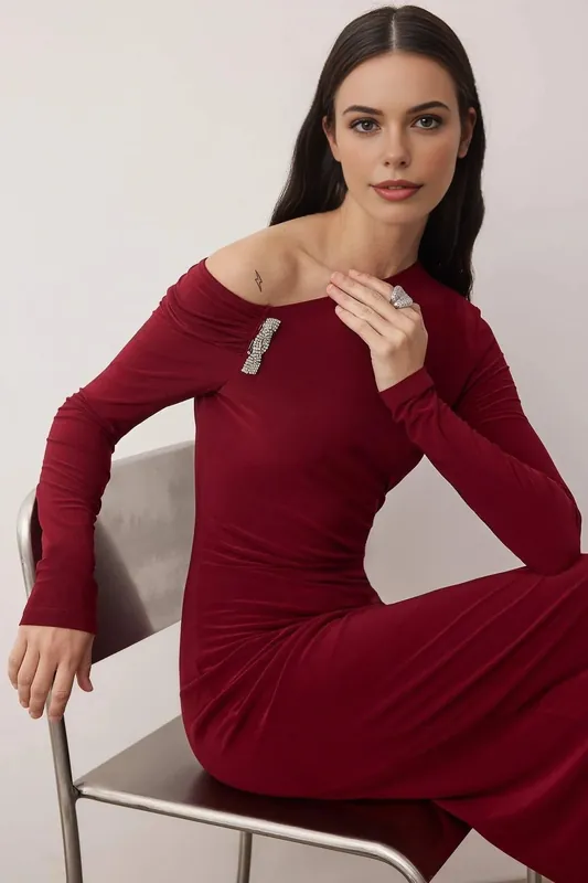 One Shoulder Accessory Detail Lined Knit Maxi Dress - WOVCOR