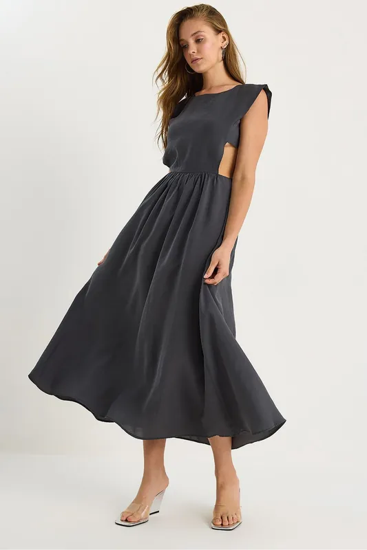 Cut Out Detailed Midi Dress - Bianco Lucci