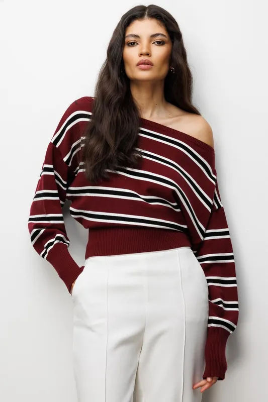 Ribbed Boat Neck Sweater - MixRay