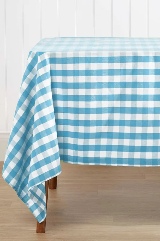 Block Check Cotton Gingham Tablecloth, 137cm x 228cm - Homescapes