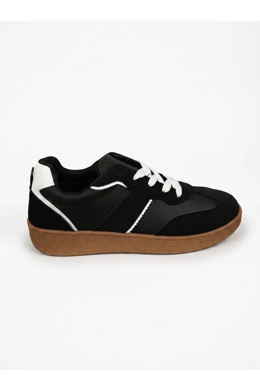 Saoirse Retro Style Trainers - IKRUSH