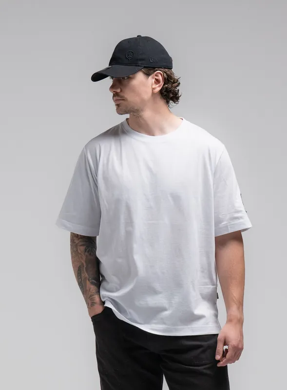 JACKAL T-SHIRT