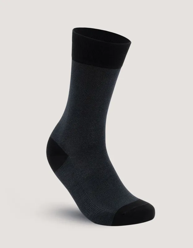 Black Cotton Birds Eye Patterned Socks - Brian Oak