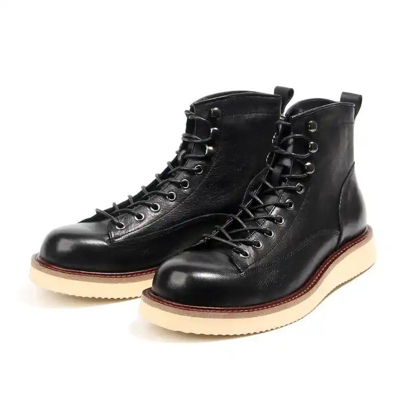 Tom Hollinger | Classic lace -up boots with contrast sole