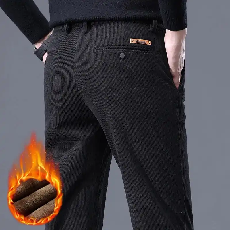 Tom Hollinger | Feeded cord pants for cold days - TomHollinger