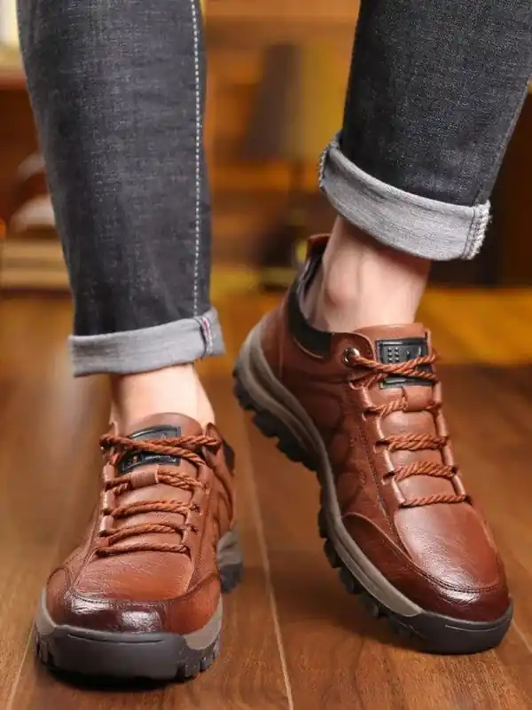 Tom Hollinger | Leather hiking shoes for men - TomHollinger