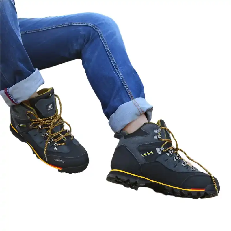 Tom Hollinger | Robust outdoor hiking shoes - TomHollinger