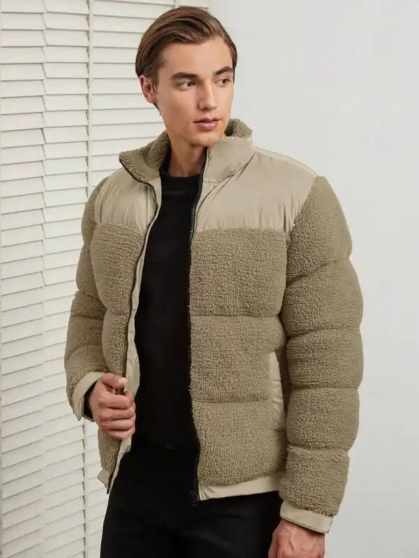 Tom Hollinger | Locker sitzende waldgrüne Jacke mit verstellbarer Kapuze - 5025697476