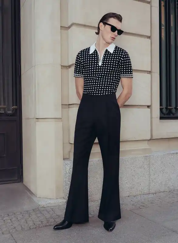 Black Pleated No Waistband Flare Trouser - Trousers