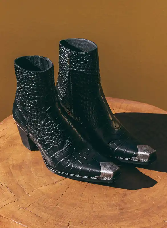 Black Western Croc Effect Metal Toe 60mm Boot - Footwear