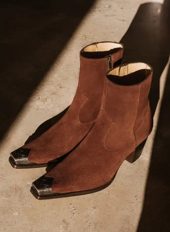 Tan Suede Western Metal Toe 60mm Boot - Footwear