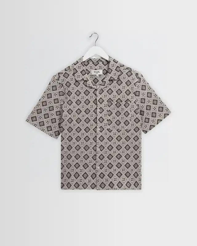 Didcot - Ecru And Black Tile Print Short-Sleeve Shirt