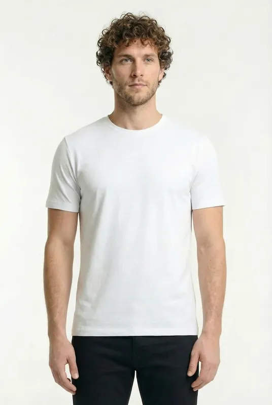 Men's Classic Fitted Crewneck T-Shirt | Blackstone London