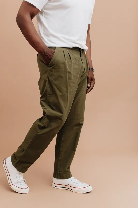 Organic Twill Double Pleated Trouser - Form&Thread
